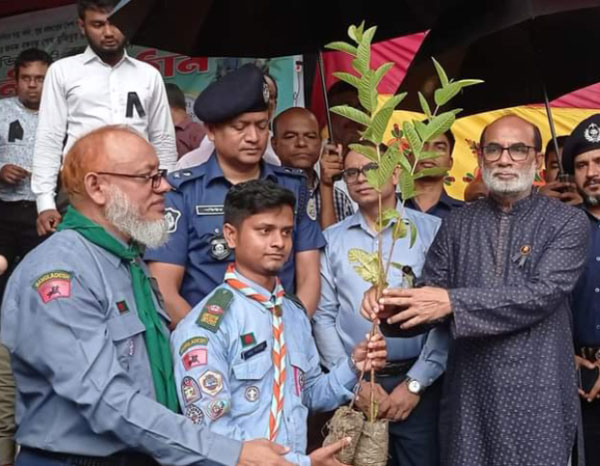 অপরিকল্পিত কাজের কারণে আমাদের পরিবেশ নষ্ট হচ্ছে-মৎস্য ও প্রাণি সম্পদ মন্ত্রী