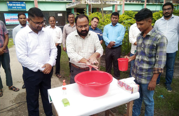 ফুলবাড়ীতে বিশ্ব হাত ধোয়া দিবস পালন