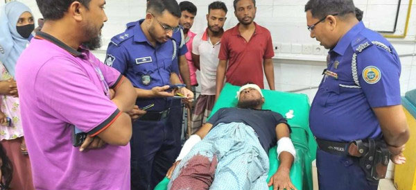 চরফ্যাশনে সাংবাদিক নোমানের ওপর সন্ত্রাসী হামলা!