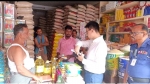 মোরেলগঞ্জে পাটজাত মোড়ক ব্যবহার না করায় দুই চাল ব্যবসায়ীকে জরিমানা
