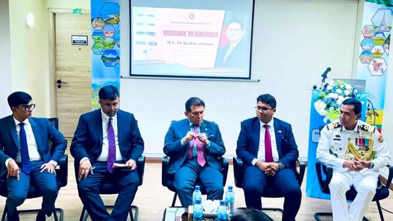 মালদ্বীপে বাংলাদেশিদের কল্যাণে সমন্বিত উদ্যোগের আহ্বান পররাষ্ট্রমন্ত্রীর