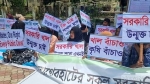 বাগেরহাটে সরকারি খাল দখলমুক্ত করার দাবিতে তরুণদের সড়ক অবরোধ