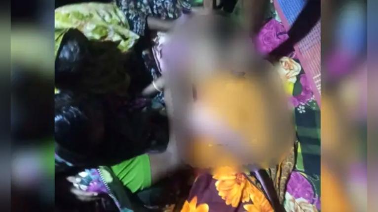 অটোরিকশার চাকায় ওড়না পেঁচিয়ে প্রাণ গেল শিশুর