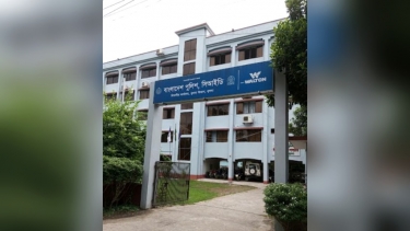 কয়রায় মাছ ব্যবসায়ীর কাছে চাঁদা দাবির অভিযোগে মামলা