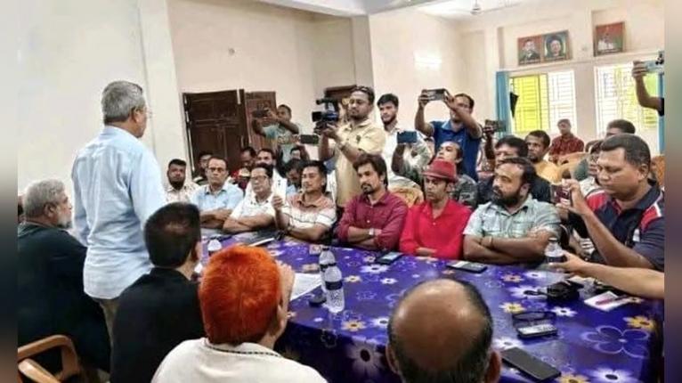 বাকেরগঞ্জ প্রেসক্লাবের মেয়াদোত্তীর্ণ কমিটি বিলুপ্ত ঘোষণা