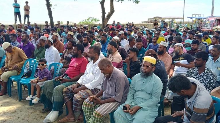 পর্যটক হয়রানি বন্ধ ও সেবার মানোন্নয়নে কুয়াকাটায় চালকদের সঙ্গে মতবিনিময়