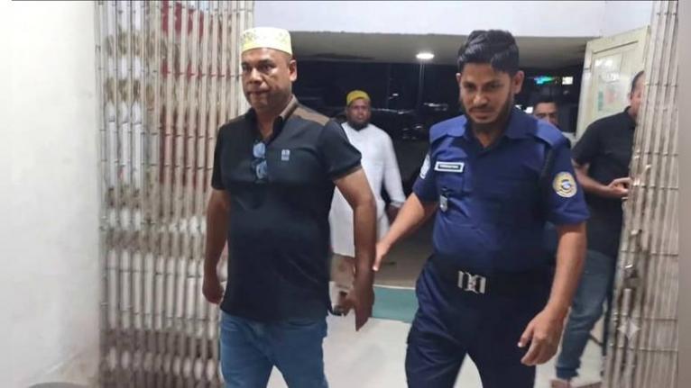 গৌরনদীর যুবককে লিবিয়ায় নিয়ে নির্যাতন: মানবপাচার মামলার আসামি গ্রেফতার