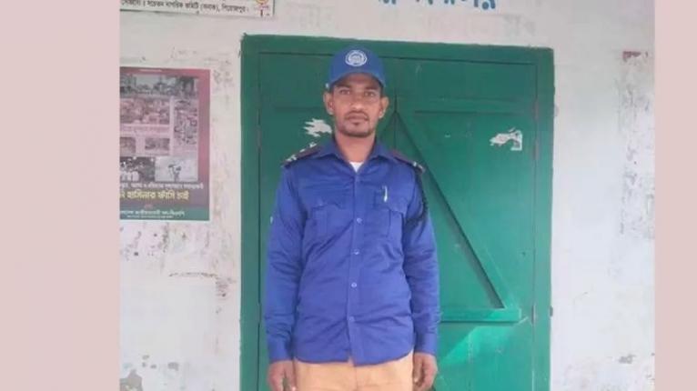পিরোজপুরে ১০ পিস ইয়াবাসহ গ্রাম পুলিশ সদস্য গ্রেপ্তার