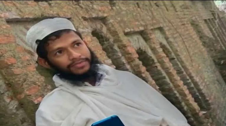 ফজরের নামাজে সেজদায় ইমামের মৃত্যু