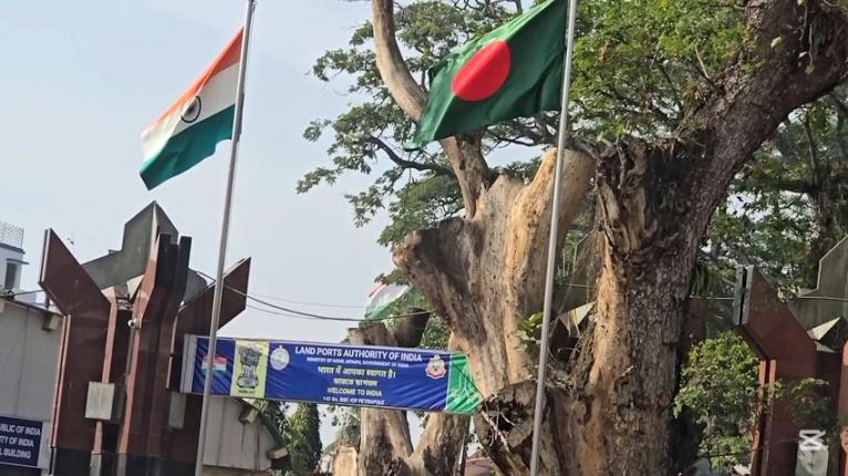 ভারতের স্বাধীনতা দিবসে বেনাপোল দিয়ে আমদানি-রপ্তানি বন্ধ