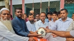 বাউফলে বিদ্যালয়ে চারা রোপণ ও ক্রীড়া সামগ্রী বিতরণ