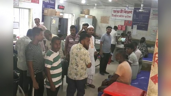 বঙ্গোপসাগর ও মেঘনায় ৪ নৌযান ডুবি, নিহত ১; উদ্ধার ৫৫