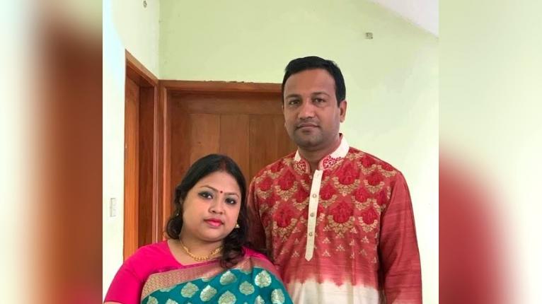বোরহানউদ্দিনের কৃতী দম্পতি পিজুস চন্দ্র দে ও শুভ্রা দাস উপসচিব