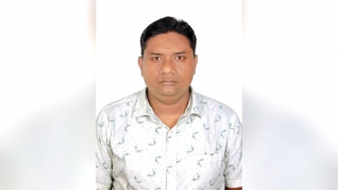 কয়রার বড়বাড়ি ও কপোতাক্ষ মাধ্যমিক বিদ্যালয়ের অ্যাডহক কমিটির সভাপতি কাজল