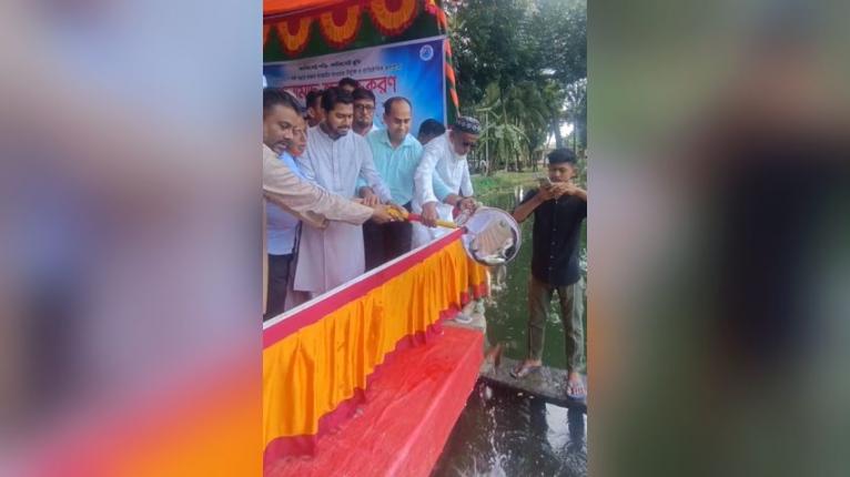 নদীভাঙন প্রতিরোধে দ্রুত পদক্ষেপের আশ্বাস প্রতিমন্ত্রী নুরুল হক নুরের