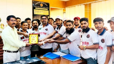 কালকিনি ইউএনওর সঙ্গে ফ্রেন্ডশীপ ব্লাড ডোনেট ক্লাবের সৌজন্য সাক্ষাৎ