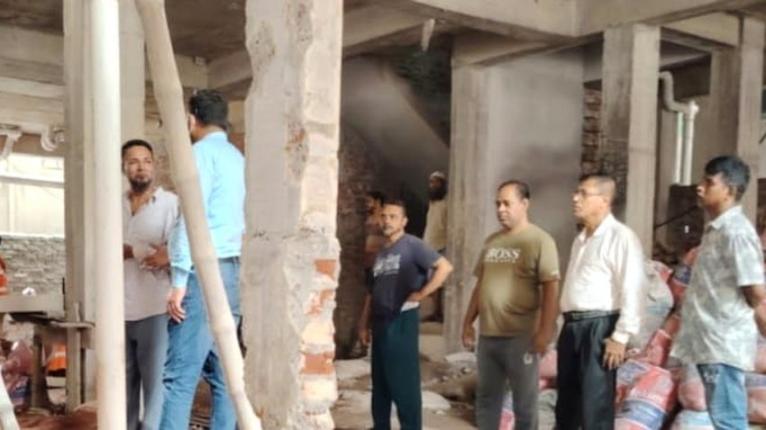 রাজউকের অভিযানে ৪ ভবনে উচ্ছেদ, ১১ বৈদ্যুতিক মিটার জব্দ; জরিমানা ৩ লাখ