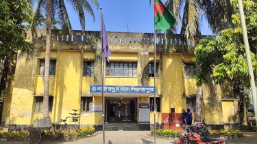 <small>সপরিবারে হত্যার হুমকি </small> নাজিরপুরে প্রধান শিক্ষককে ২০ লাখ টাকা চাঁদা দাবির অভিযোগ