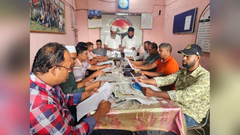 কলাপাড়ায় ৬৫ বছর দখলে থাকা জমির বাড়িতে হামলা, মাছের ঘের লুটের অভিযোগ