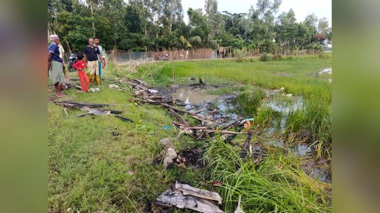 তালতলীতে জমি বিরোধে বসতঘরে আগুন দেওয়ার অভিযোগ