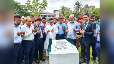 পিরোজপুরে পূবালী ব্যাংকের বৃক্ষরোপণ ও ডিজিটাল ব্যাংকিং বুথ উদ্বোধন