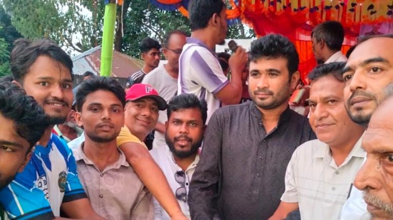 নাজিরপুরে ৮ দলীয় ফুটবল টুর্নামেন্টে চ্যাম্পিয়ন চিতলমারী একাদশ