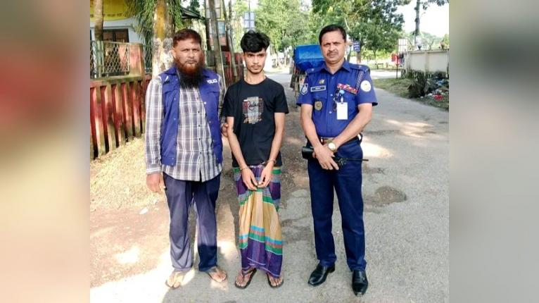বেতাগীর সেই পঞ্চম শ্রেণির ছাত্রীর দাঁত ভাঙার ঘটনায় প্রধান আসামি গ্রেপ্তার