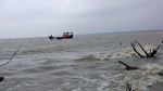 বঙ্গোপসাগরে ট্রলারডুবি, সাগরে ভাসতে থাকা ১৪ জেলে উদ্ধার