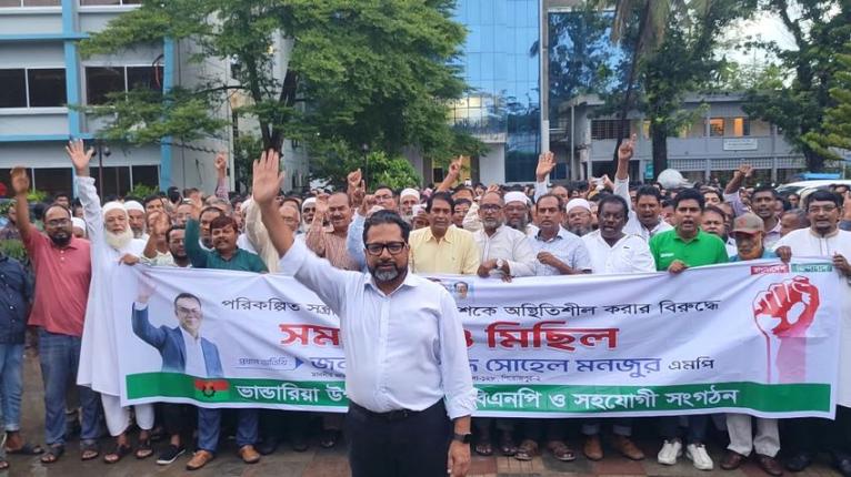 সরকারি কর্মকর্তাদের যোগসাজশে শত শত কোটি টাকা লুটপাট করেছে ফ্যাসিস্টরা: গণপূর্ত প্রতিমন্ত্রী