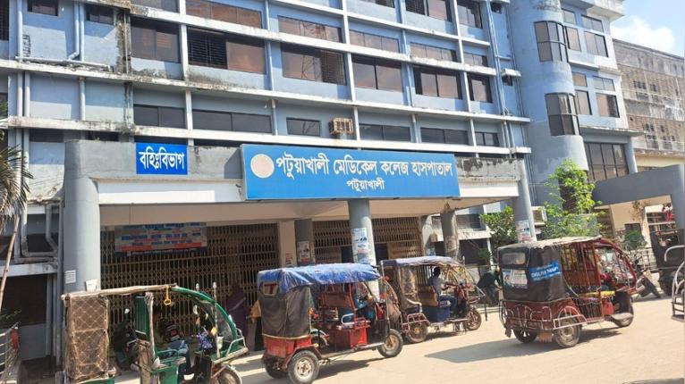 সর্বনিম্ন দরদাতাকে বাদ দিয়ে বেশি দরে কার্যাদেশের অভিযোগ