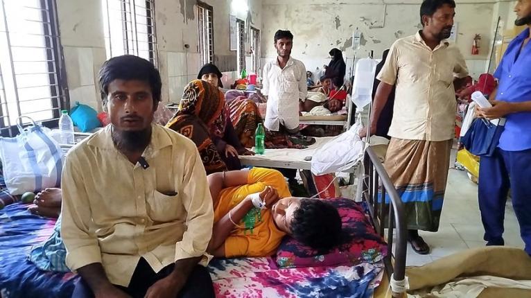 নেছারাবাদে মুরগি চুরির অপবাদে অষ্টম শ্রেণির শিক্ষার্থীকে মারধরের অভিযোগ