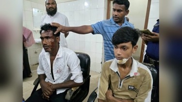 বাউফলে মাদক বিক্রির প্রতিবাদ, দুই যুবককে কুপিয়ে জখমের অভিযোগ