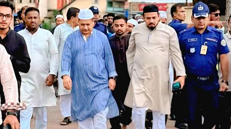 গৌরনদীর দুই মসজিদের উন্নয়ন কার্যক্রম এগিয়ে নেওয়ার আশ্বাস এমপি স্বপনের