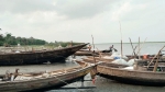 ইলিশের মৌসুম শেষে হিসাবের খাতায় দেনা বাউফলের জেলেদের