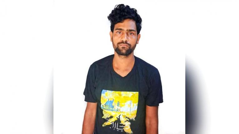 আগৈলঝাড়ায় দেশি মদসহ এক মাদককারবারি আটক