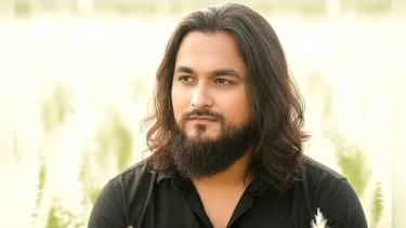 অল্প বয়সে কোটি টাকা আয় করে পথ হারান নোবেল