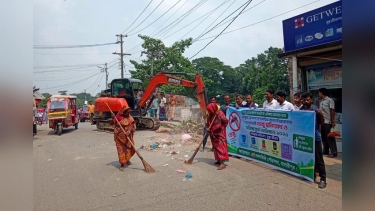 কালকিনি বাজারে পরিচ্ছন্নতা ও অবৈধ দখল উচ্ছেদ অভিযান