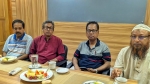 কলাপাড়া প্রেসক্লাবের সাংবাদিকদের সঙ্গে চা চক্রে এমপি মোশাররফ